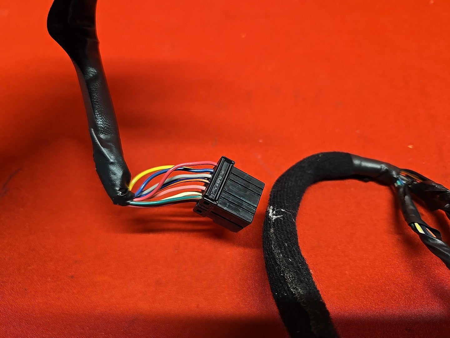 2011 Kia Sorento 2.4L L4 Auto Trans AWD Speedometer Cluster - PIGTAIL WIRES ONLY