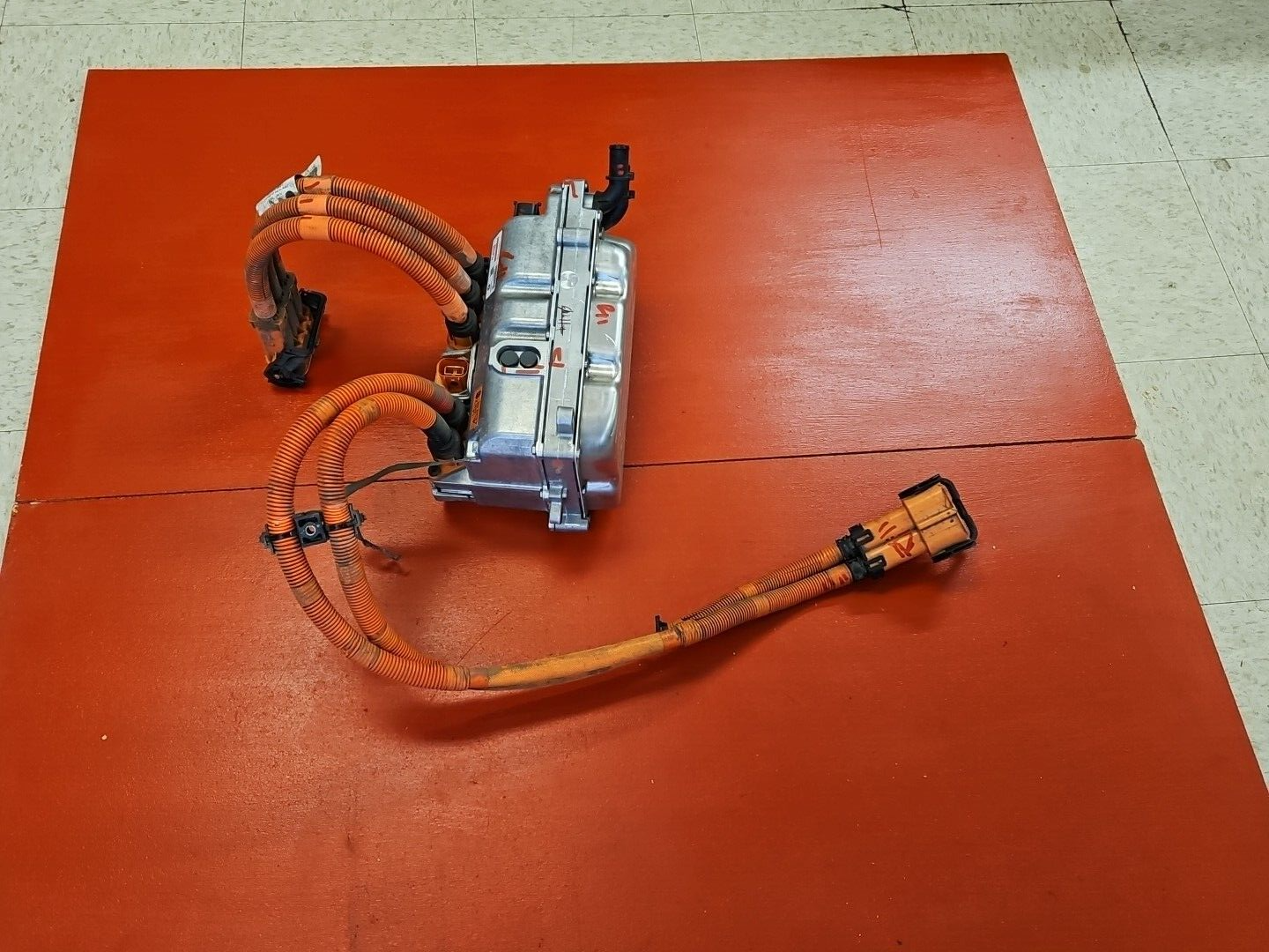 2013 - 2019 Fiat 500e EV Electric Capacitor Power Converter Inverter 52k MILES!