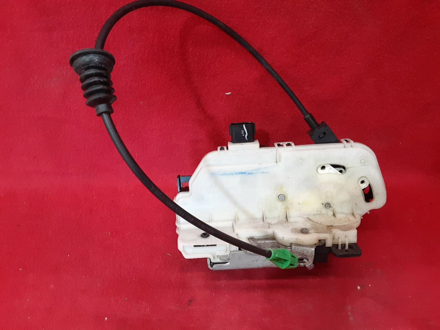 2007 - 2015 Ford Edge / Lincoln MKX Door Lock Actuator REAR RIGHT