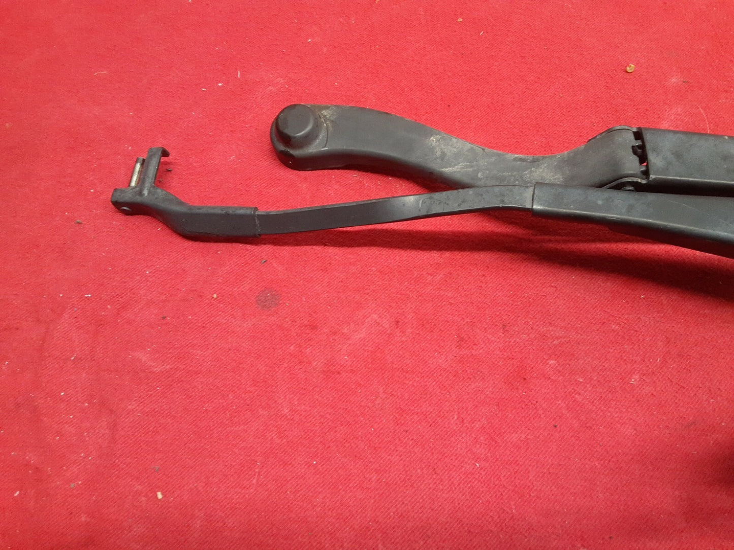 2009 2010 2011 2012 2013 Mercedes C-Class Windshield Wiper Set Right & Left