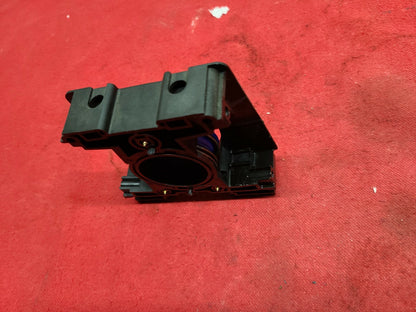 1996 Nissan Maxima SE Combo Wiper Switch Steering Column Center Bracket