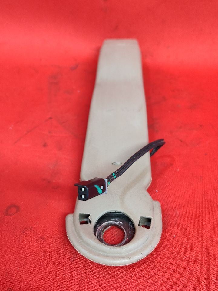 2001-2007 Chevrolet Cadillac GMC Truck Suv FRONT Right / Left Seat Belt Buckle