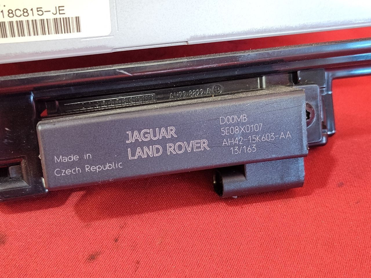 2012-2017 Land Rover / 2010-2024 Jaguar Radio Stereo w/ NAV + Premium Audio