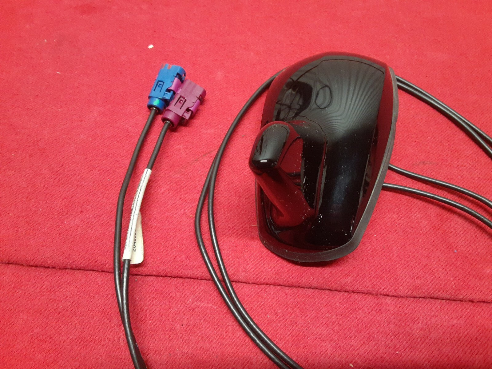 2012 Mercedes C300 C-Class Shark Fin Roof Antenna Black Painted TWO-WIRE MODEL