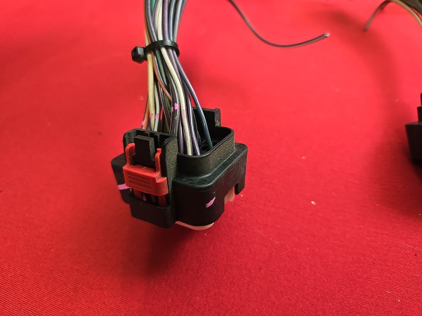 2006 2007 Chrysler Town & Country Dodge Caravan Body Control Module - PIGTAILS