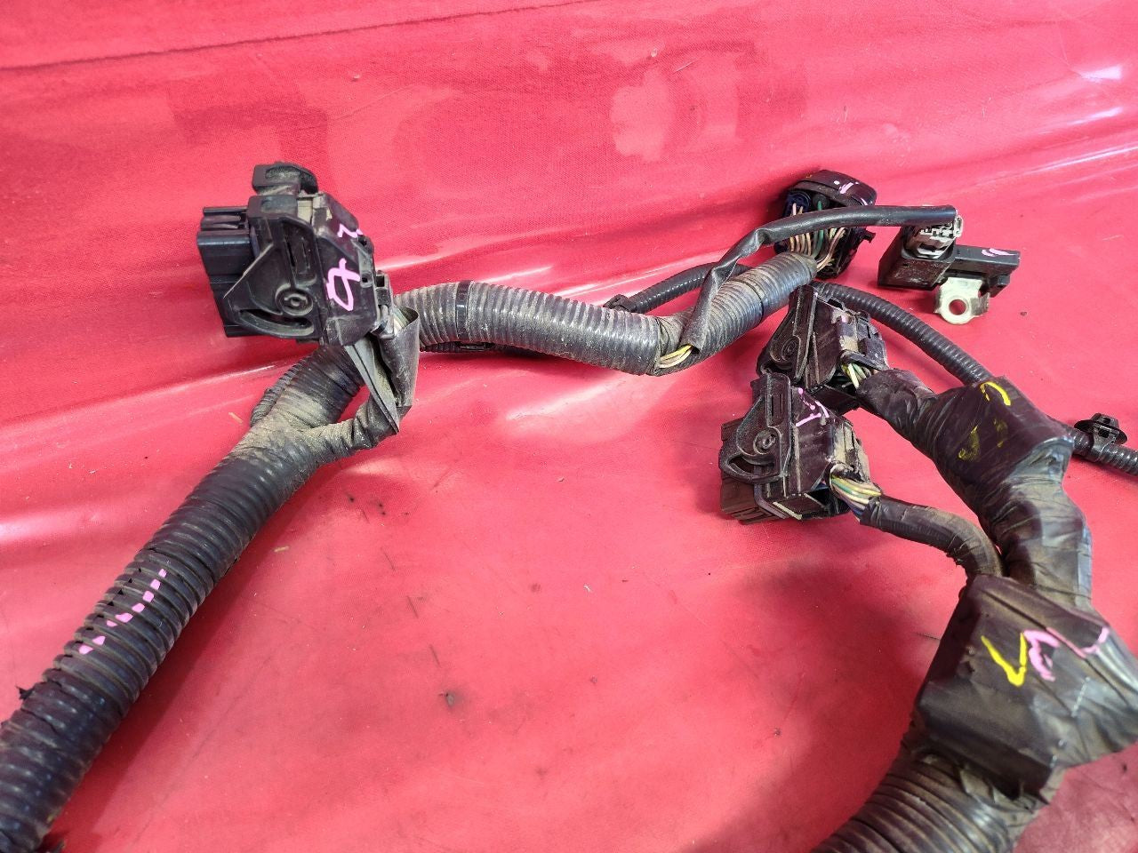 2011-2014 Nissan Juke 1.6L 2WD Auto Trans MR16DDT Engine Block Wiring Harness