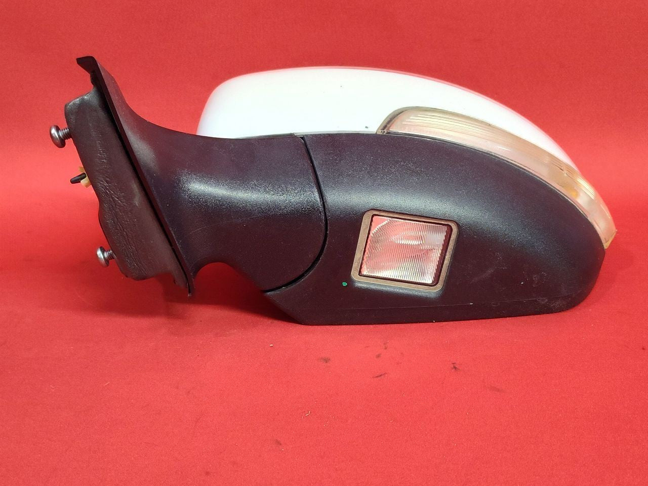 2012-2014 Ford Focus LEFT DRIVER Door Mirror Heated / Puddle / Turn Signal