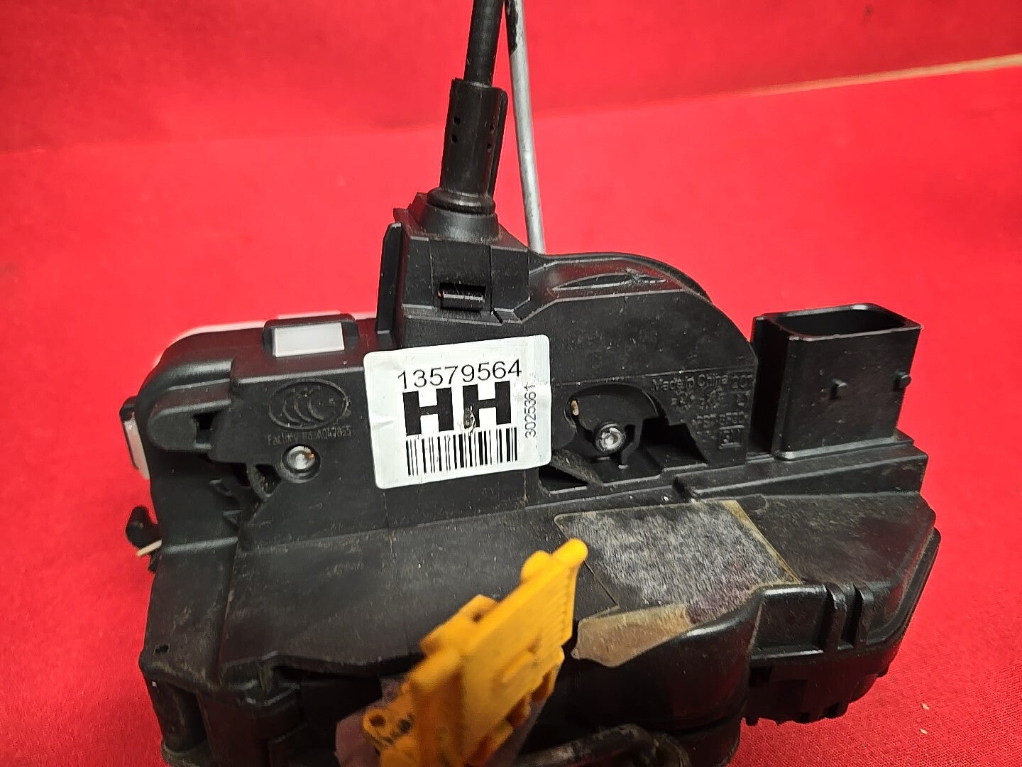 2015 - 2017 Chevy Buick GMC FRONT LEFT DRIVER Door Latch Lock Actuator