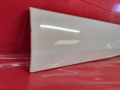 2012-2015 Captiva 08-10 Saturn Vue FRONT RIGHT PASSENGER Door Molding GBU / 703S