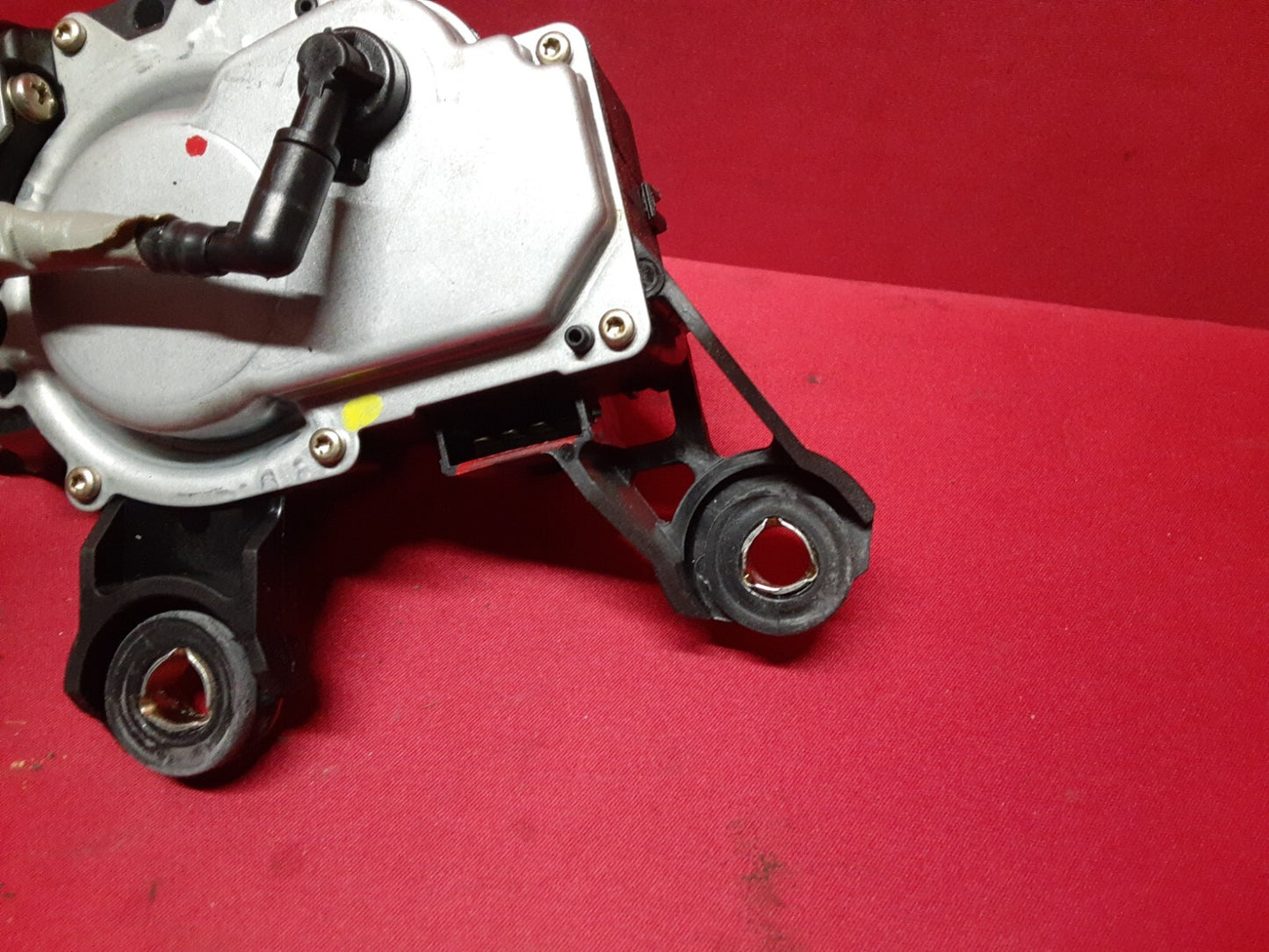 1997 - 2005 Audi / Some VW REAR Hatch Liftgate Glass Wiper Motor 8L0-955-711-B