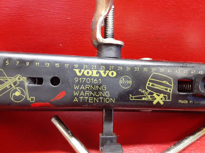 1998 1999 2000 Volvo S70 V70 Spare Tire Jack and Tools Set 9170161
