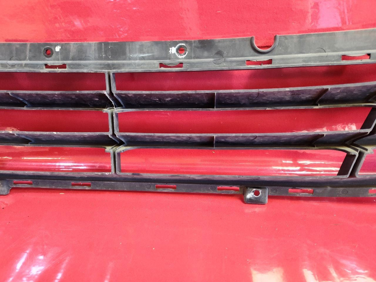 13-16 Hyundai Genesis Coupe LOWER Front Bumper Grille Insert Trim