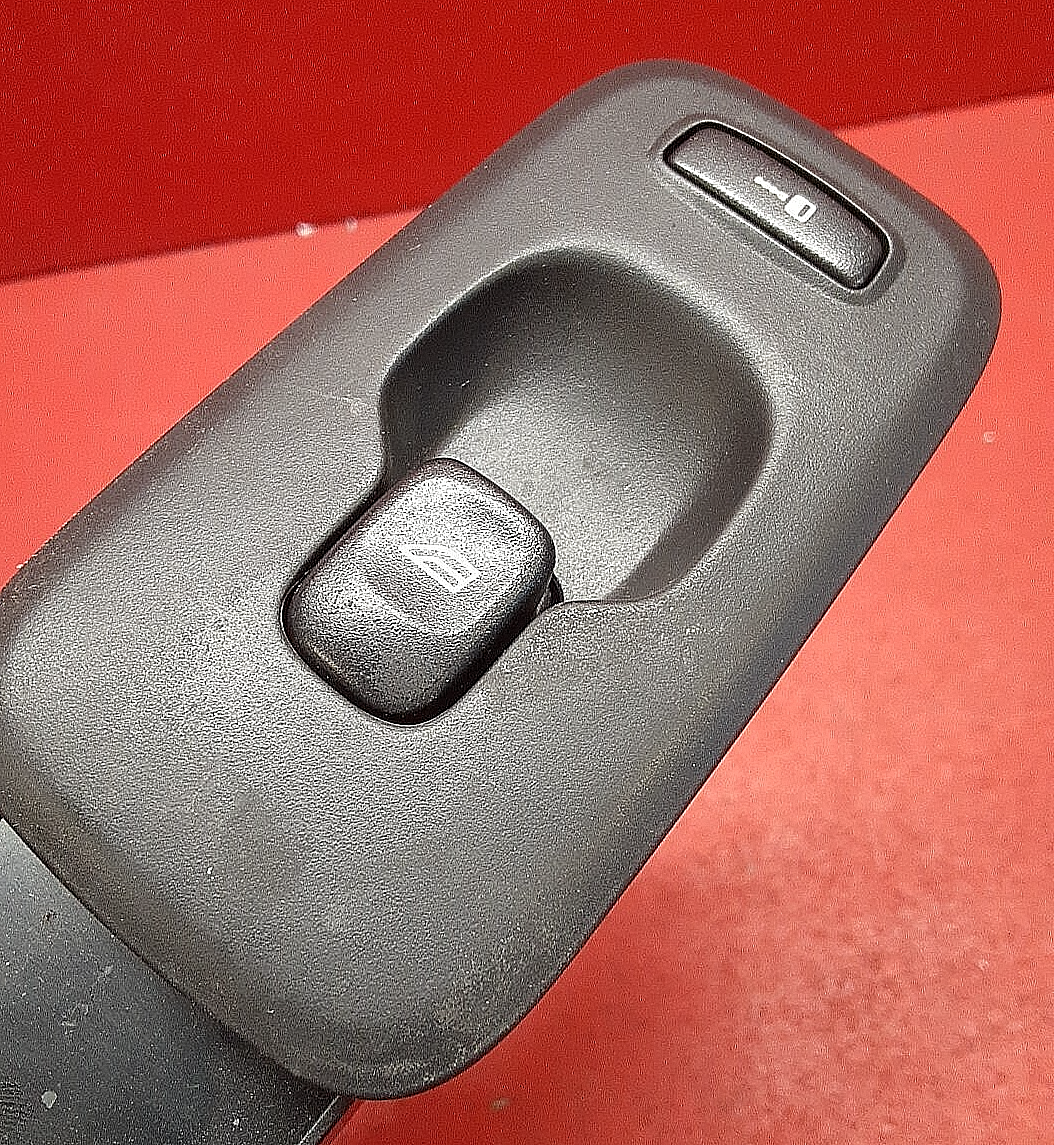 2001-2007 VOLVO XC90 Front Right Passenger Window Switch 1345303