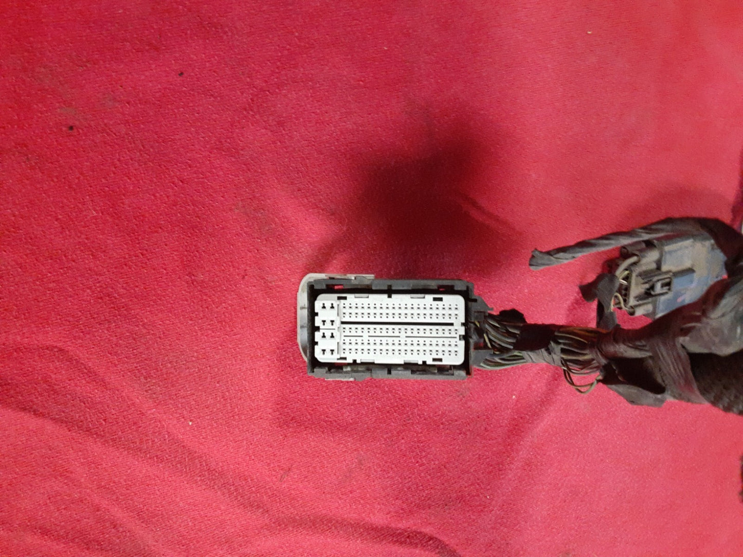 2013 Lincoln MKT 3.5L V6 Powertrain Module  PCM PCU DA8A-12A650-KF PIGTAILS ONLY