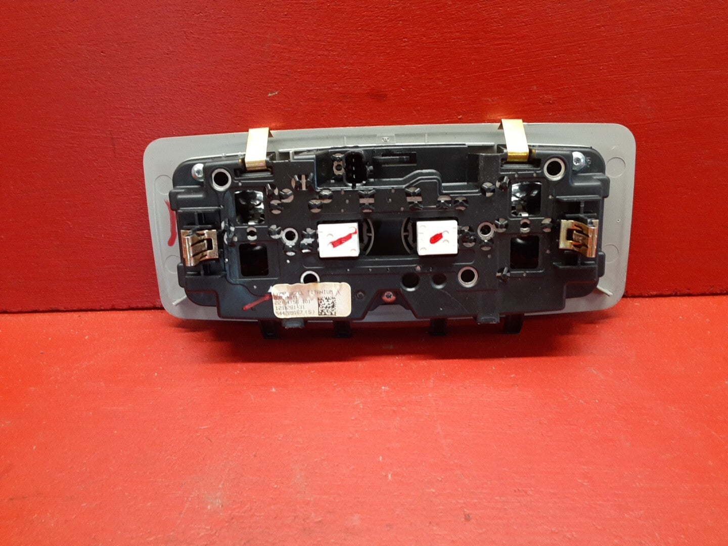 2009-2012 Chevrolet Traverse Center Overhead Dome Light 121028131