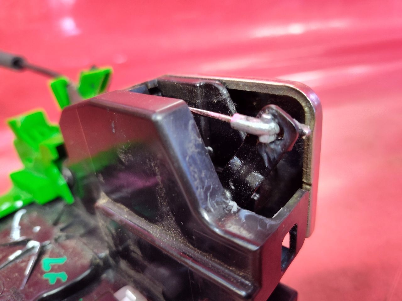 2016-2020 Kia Sorento FRONT LEFT DRIVER Door Latch Lock Actuator - 81k Miles