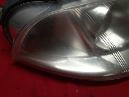 2001 2002 2003 2004 2005 VW Volkswagen Passat RIGHT PASSENGER Headlight Lamp