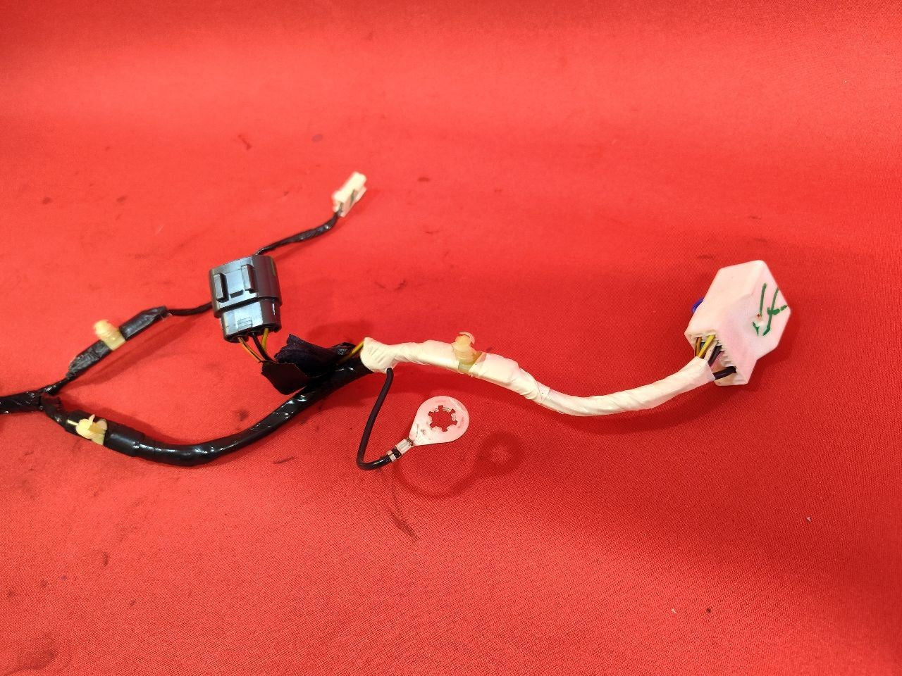 2001-2005 Mazda Tribute Ford Escape Liftgate Hatch Wiring Harness