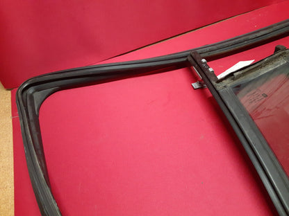 2011 - 2015 Chevy Volt FRONT LEFT Door Vent Quarter Glass Weatherstrip 22906079