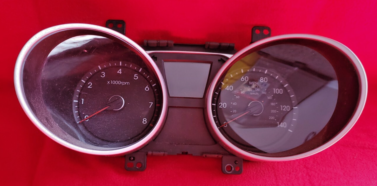 2012 2013 Hyundai Tucson GLS Limited Speedometer Instrument Cluster 94001-2S575
