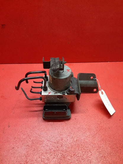 2011 2012 2013 Kia Sorento Anti-Lock Brakes ABS Pump Assembly 589101U860