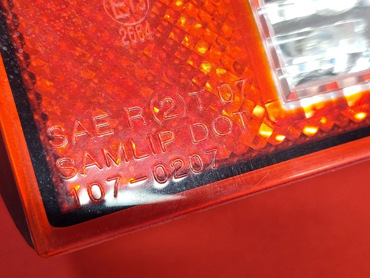 2008-2014 Subaru Tribeca LEFT DRIVER INNER Liftgate Hatch Tail Light Lamp