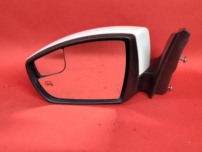 2012-2014 Ford Focus LEFT DRIVER Door Mirror Heated / Puddle / Turn Signal