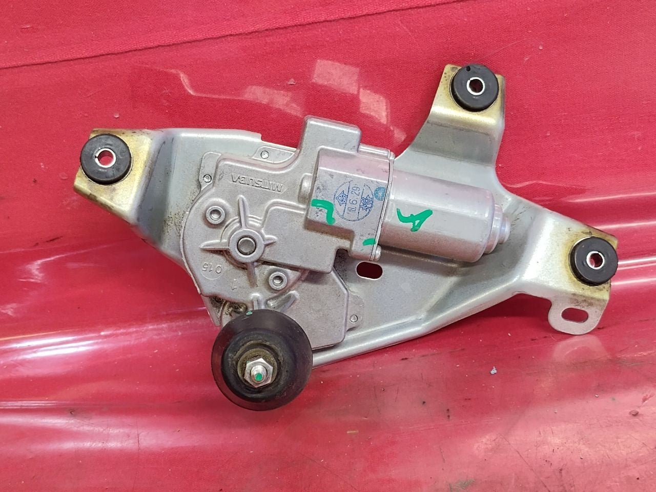 2018-2020 Mitsubishi Eclipse Cross REAR Liftgate Hatch Wiper Motor - 83k miles