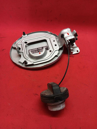 2013 Infinti JX35 Fuel Filler Door W/ Cap OEM Silver