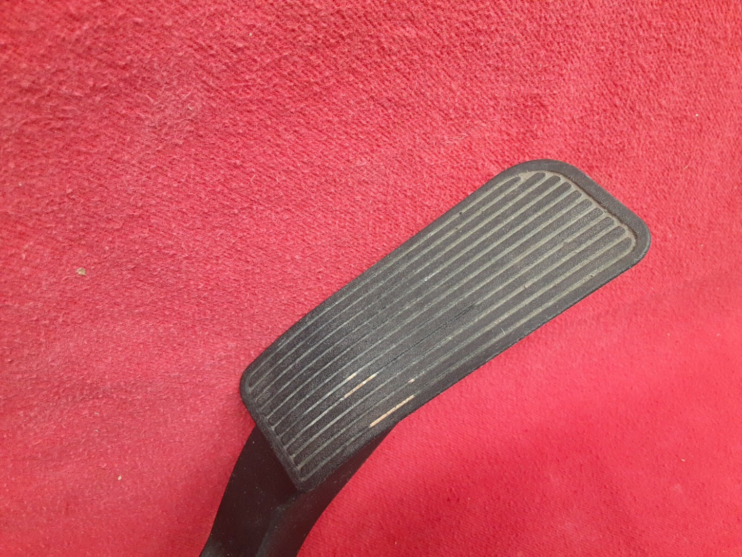 2007 - 2011 Chevrolet Chevy GMC Cadillac Hummer Accelerator Pedal Travel Sensor