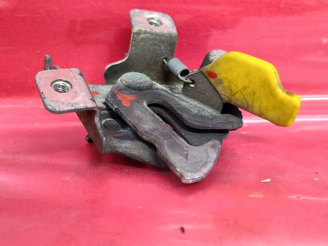 2012-2019 Fiat 500 Front Hood Release Latch Lock Actuator 68070282AB