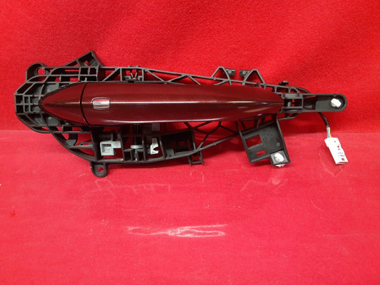 18-20 Buick Regal Sportback TourX RIGHT FRONT PASSENGER Door Handle Rioja Red