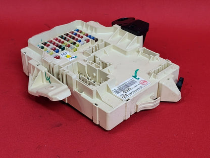 2015-2017 Hyundai Sonata 2.4L Interior Cabin Fuse Box Junction Block 91950-C2070