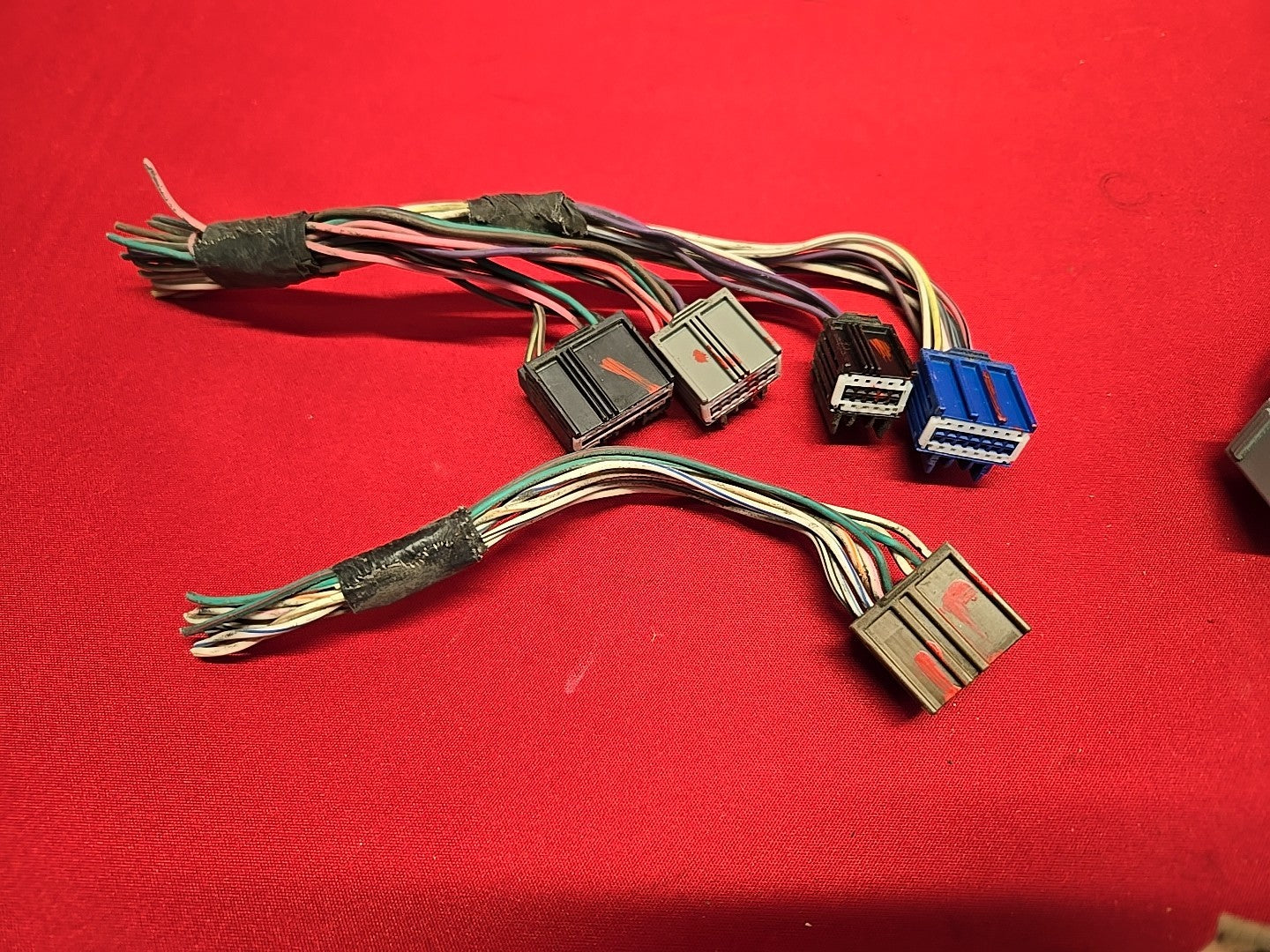 2010-2012 Dodge Caliber L4 Totally Integrated Power Module TIPM - PIGTAILS ONLY