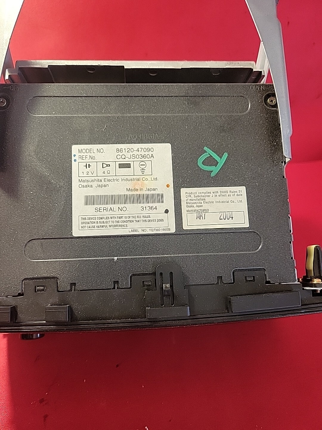 2004 2005 Toyota Prius Radio Control Unit W/O Cassette 8612047090