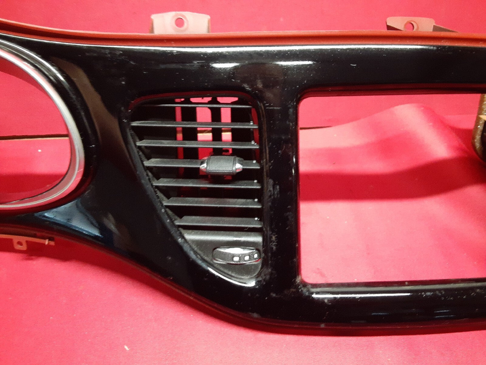 2013 - 2016 Dodge Dart Speedometer Instrument Dash Radio Bezel w/ Red 1ZV22LR5AB