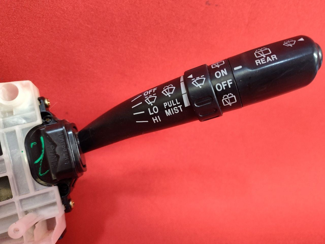 2000-2004 Subaru Outback / Legacy Turn Signal Headlight Wiper Stalk Switch Set