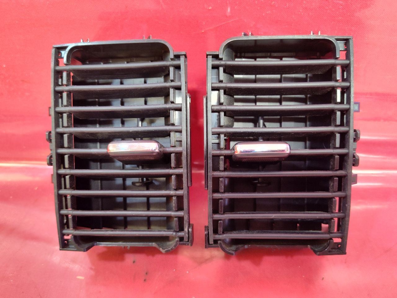 2008-2010 Jeep Grand Cherokee Left Right Outer Dash Air Vent Register SET Black