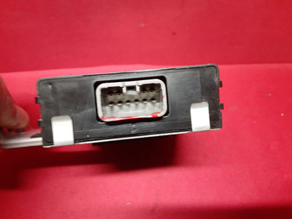1992 1993 Lexus ES300 / Toyota Camry Cooling Fan Control Module 8925733020