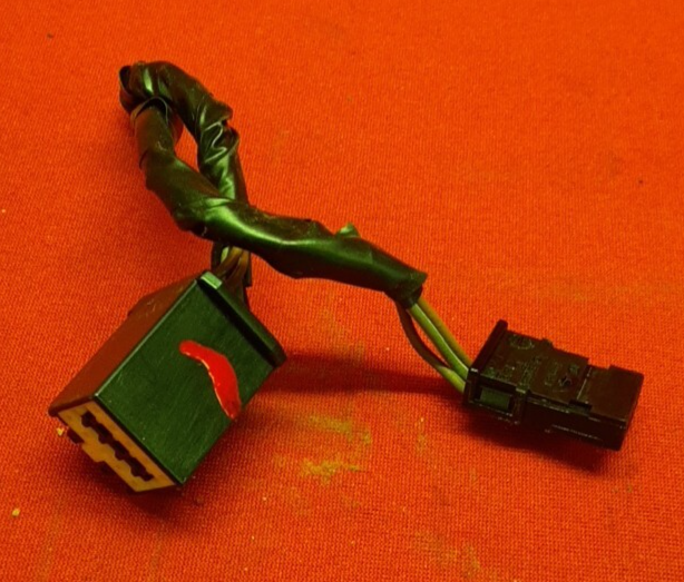2010-2022 GM Chevrolet Buick Cadillac Interior Rear View Mirror Pigtail 13594370