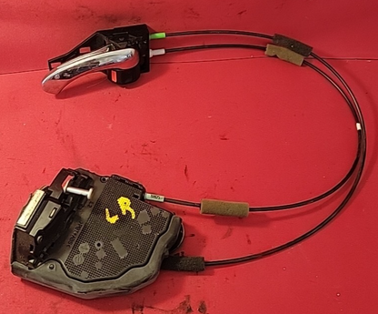 2007 - 2010 Toyota Camry Driver Rear Left Door Latch Assembly 69060-06100