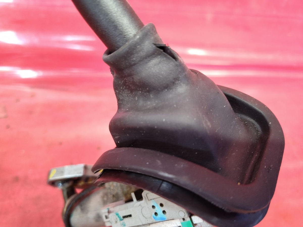 1999-2007 Chevy Cadillac GMC Suv / Truck 4--Spd Automatic Column Shifter Lever 