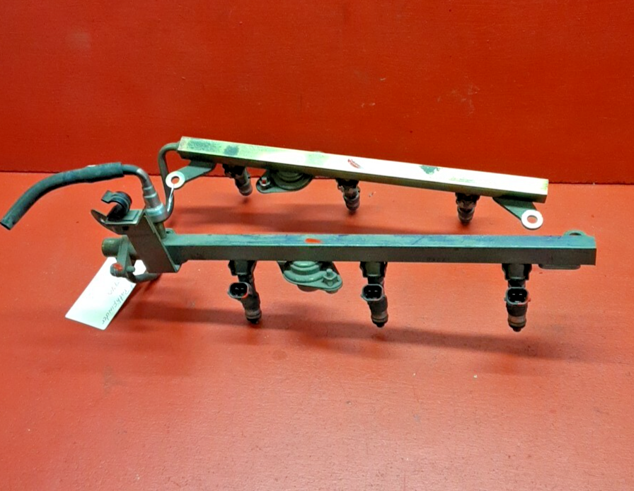 2005-2011 Nissan Multi Vehicle 4.0L V6 Fuel Rail W Injectors 17521-EA20A
