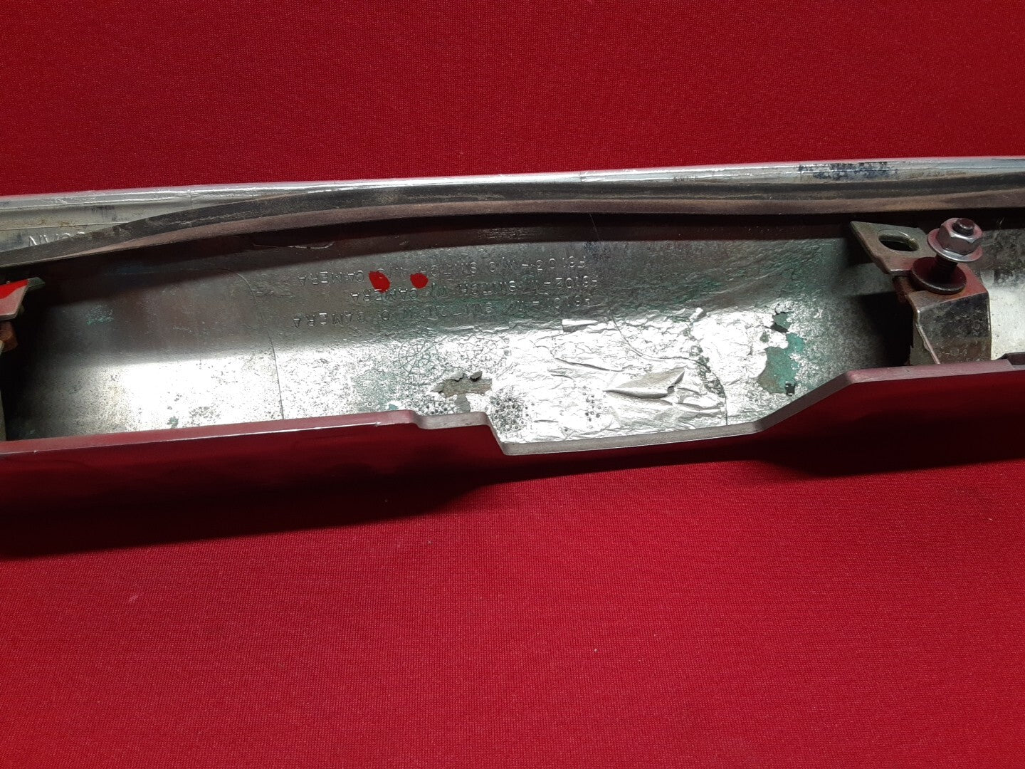 2010 - 2012 Nissan Altima Sedan Base Model Trunk Deck Lid Chrome Trim Handle