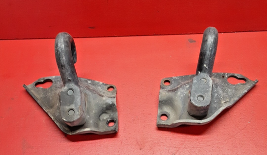2005-2010 Jeep Grand Cherokee Commander Front Tow Hook Set Left Right