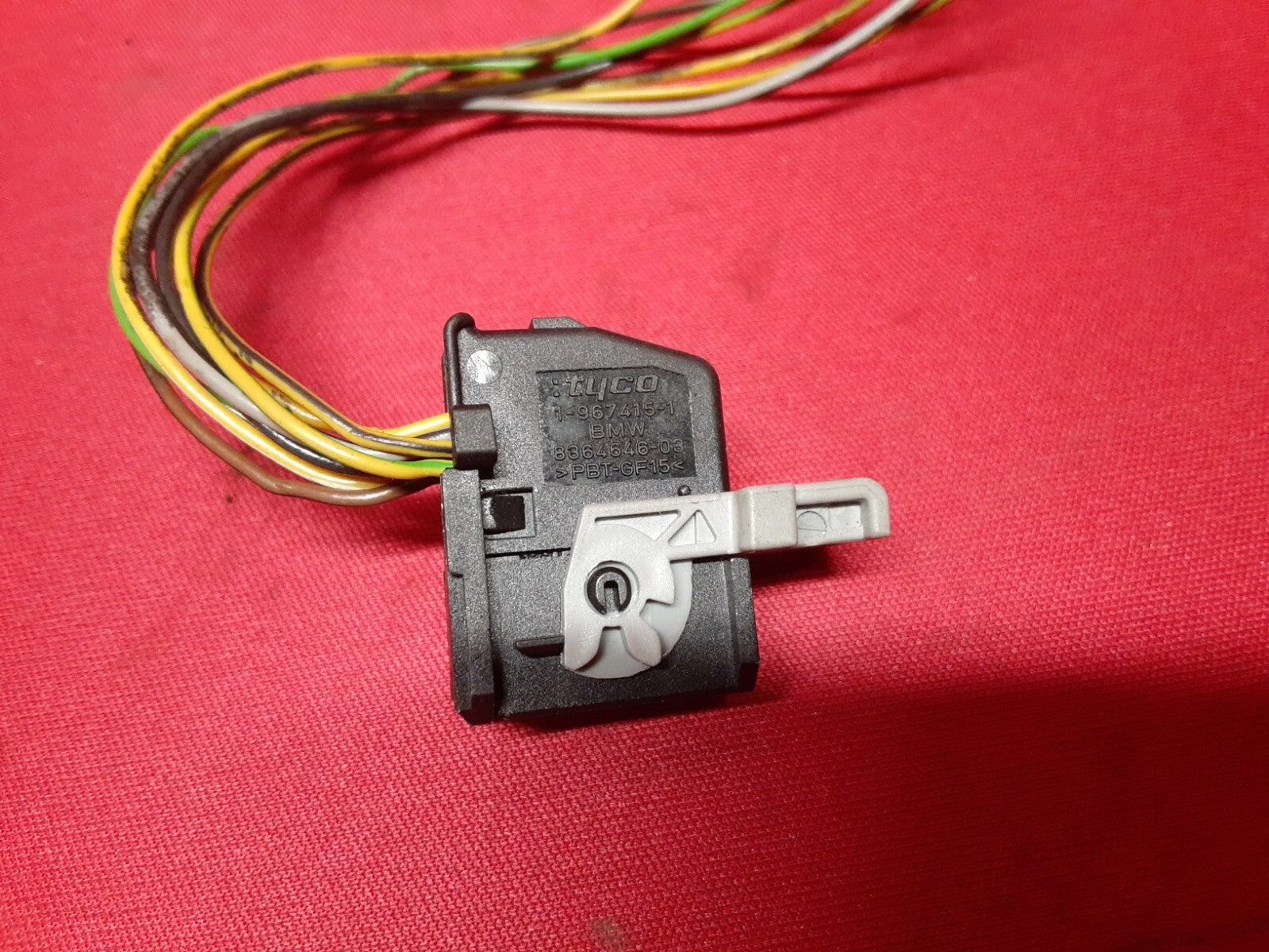 2003 - 2006 Range Rover HSE Headlight Switch w/ Auto Lamps YUD500880PUY  PIGTAIL