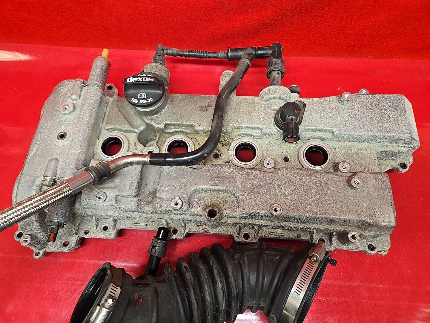 2013 - 2023 GMC Chevy Buick Cadillac L4 Camshaft Rocker Valve Cover 25201395