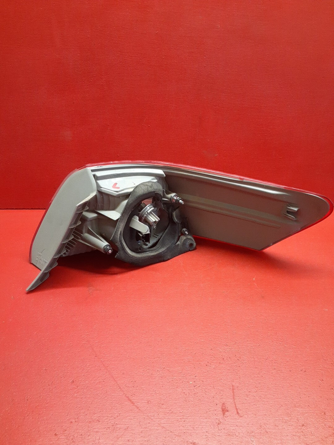 2007 2008 2009 Toyota Camry Rear Left Outer Tail Light Lamp 81560-06240