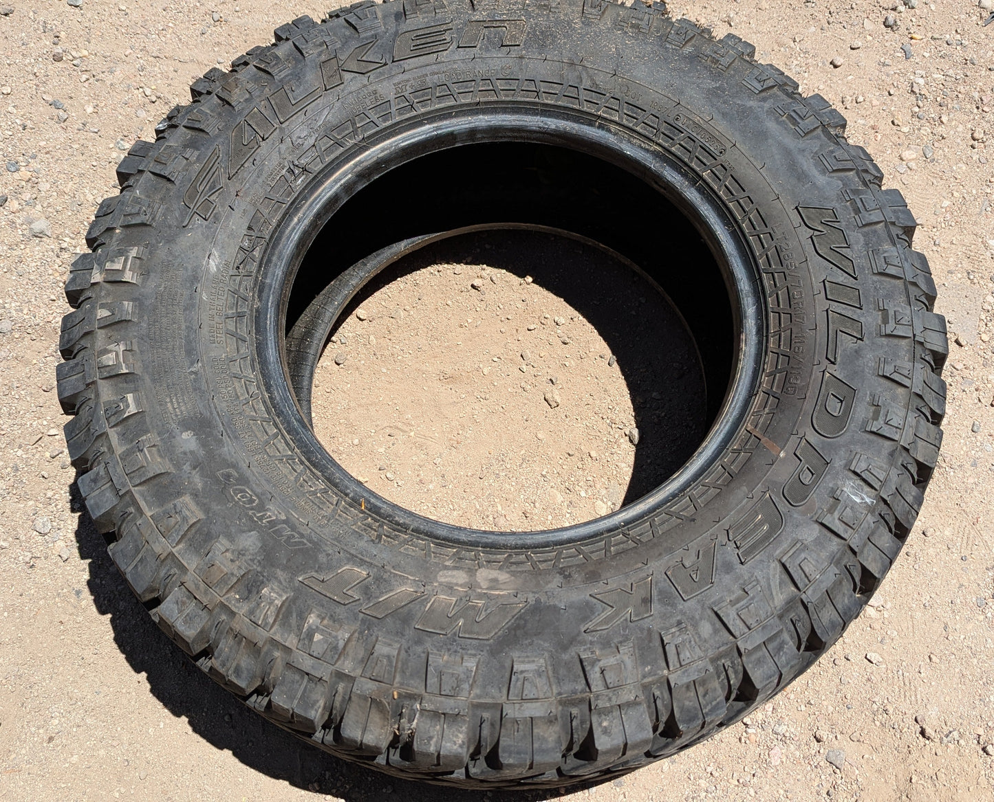 Falken Wildpeak M/T01 LT285/70R17