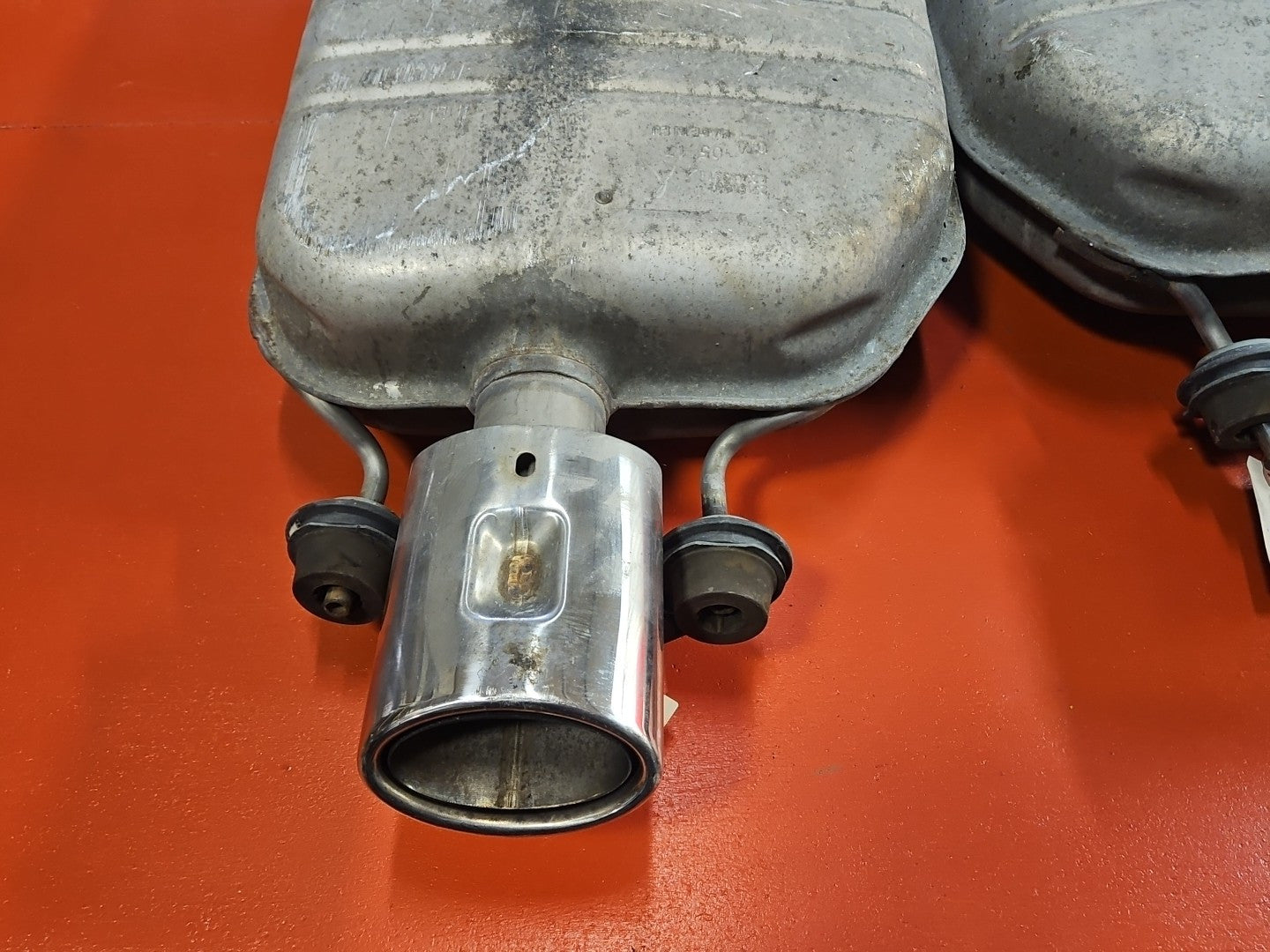 18-20  GM Buick Regal Sportback 2.0L Exhaust Muffler Left & Right SET w/ Tips
